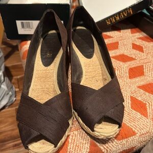 Brown silk open toe wedges